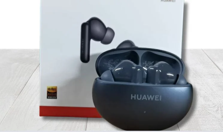 Huawei FreeBuds 6i unboxing