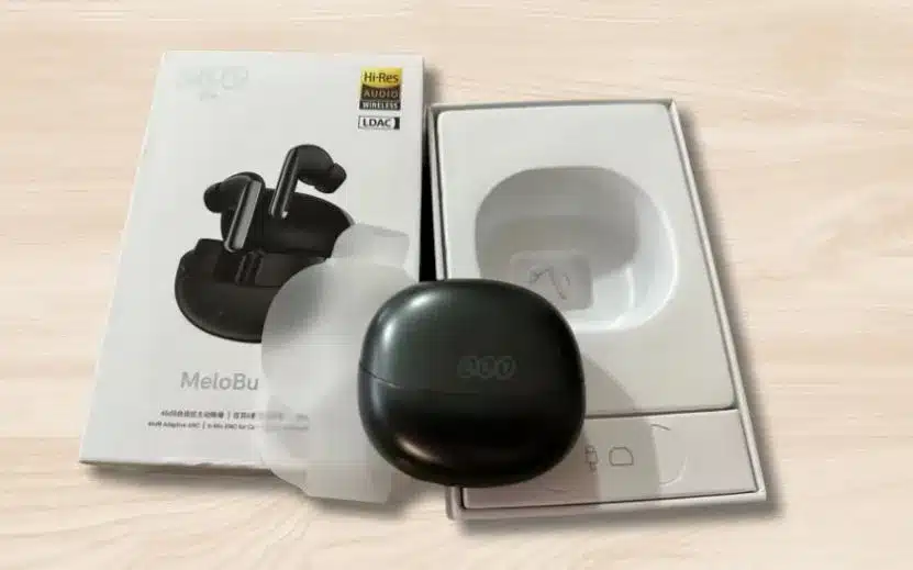 QCY MeloBuds Pro Box