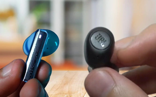 JBL Wave Buds vs QCY Melobuds Neo