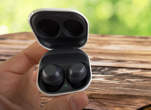 Best Budget-Friendly Wireless Earbuds in 2025