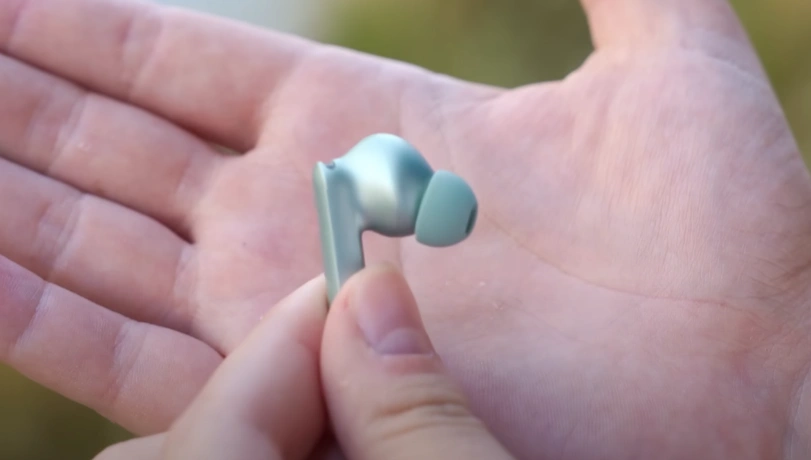 OnePlus Buds 4 vs Soundcore Liberty 5