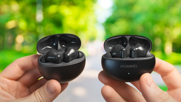 Huawei FreeBuds 7i vs. FreeBuds 6i