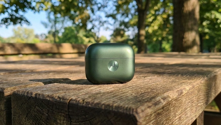 Moto Buds Loop Review