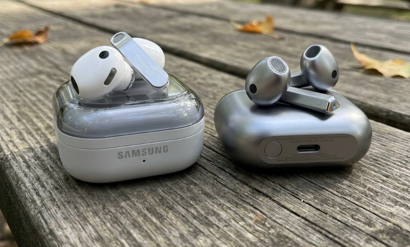 Samsung Galaxy Buds 4 vs Galaxy Buds 3